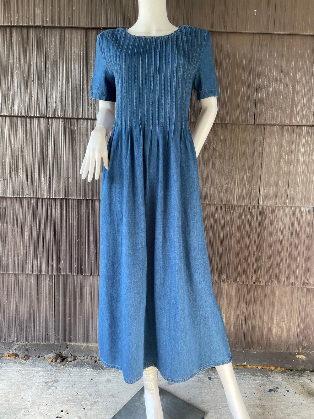 🔥Vintage 90s NY Extremes Pleated Tie Waist Midi Denim Dress Cottage Modest Boho